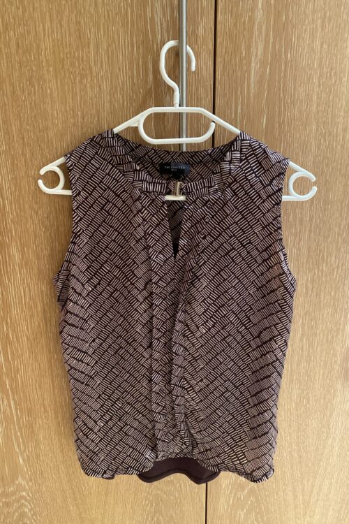 The Limited sleeveless brown top petite